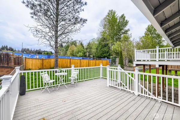 $850,000 | 22414 18th Avenue Southeast, Bothell, WA 98021