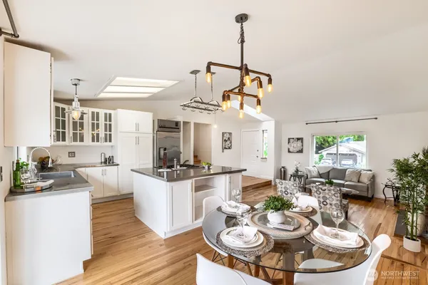 $850,000 | 22414 18th Avenue Southeast, Bothell, WA 98021