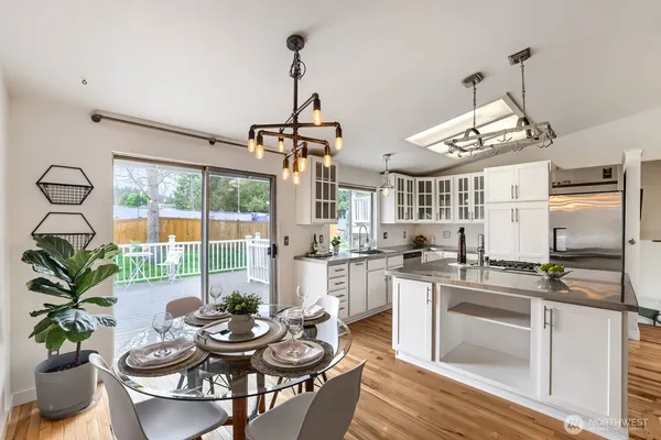 $850,000 | 22414 18th Avenue Southeast, Bothell, WA 98021