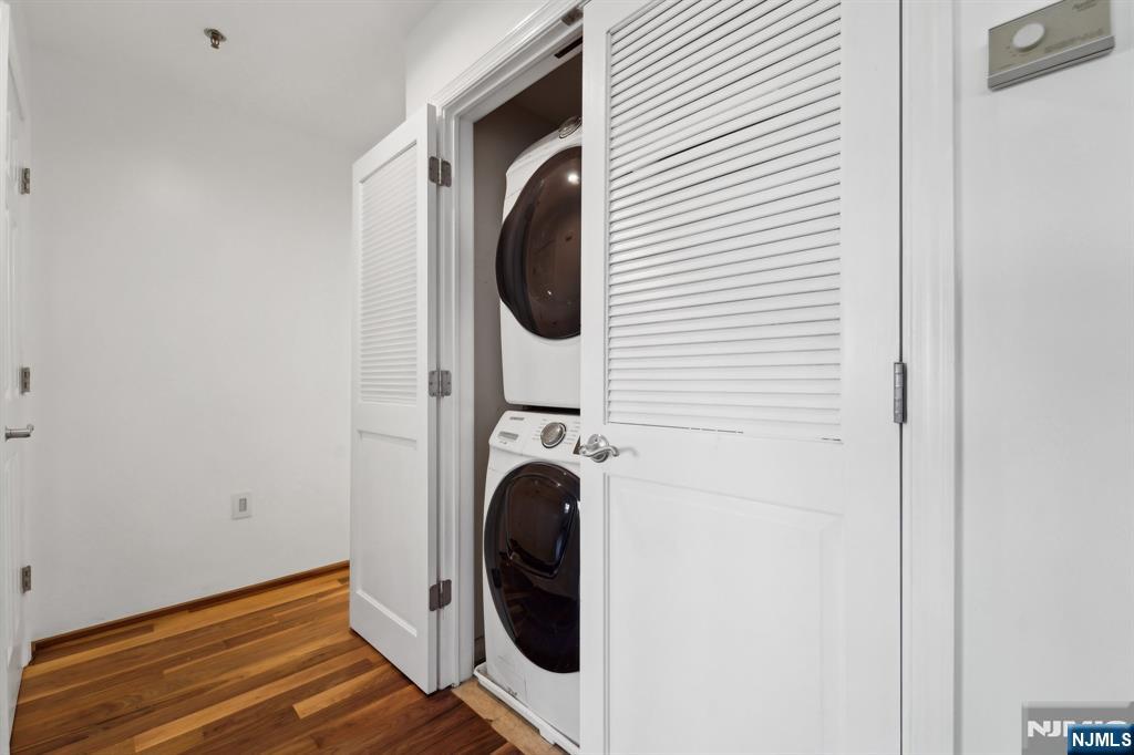 110 City Place Edgewater, NJ 07020 - Photo 27 of 44