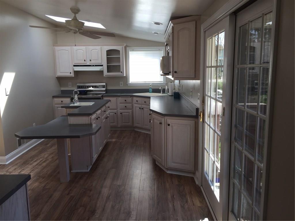 2048 Spring Valley Road Pittsburgh, PA 15243 - Photo 6 of 12 kitchen