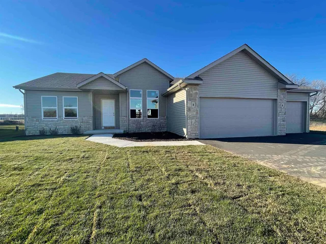 $414,900 | 11327 North Newville Trails Drive, Edgerton, WI 53534