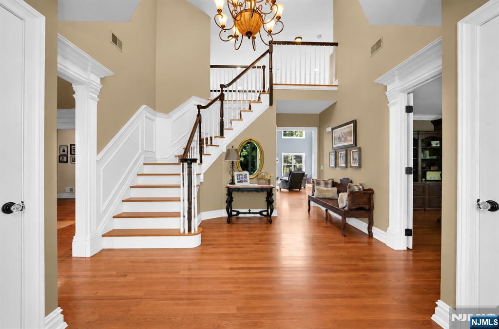 21 Reagan Way Butler, NJ 07405 - Photo 3 of 43 Gallery Image 3