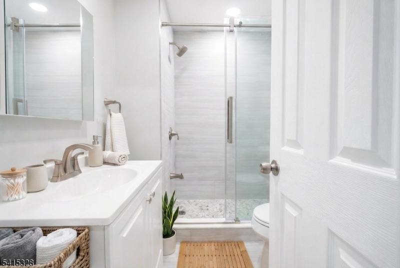 148 Nottingham Square Hackettstown, NJ 07840 - Photo 9 of 15