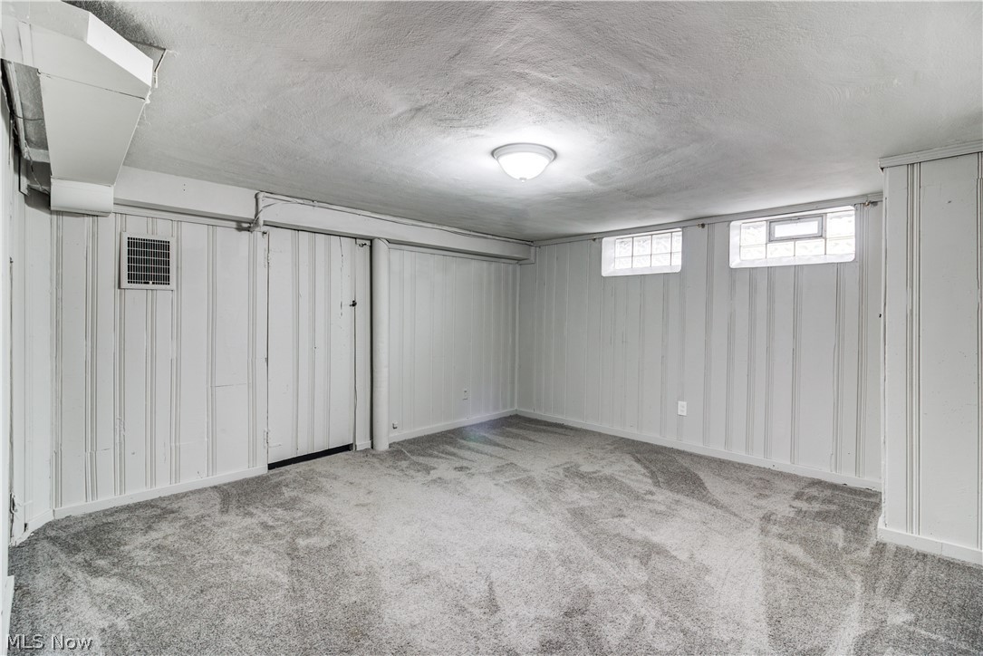 3862 Strandhill Road Cleveland, OH 44128 - Photo 27 of 30 Gallery Image 27