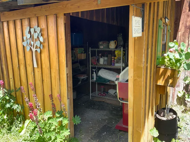 $269,950 | 205 Alturas Avenue East, Fairfield, ID 83327