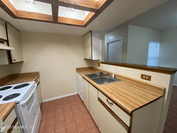 $1,400 | 1171 Mayport Landing Circle, Jacksonville, FL 32233