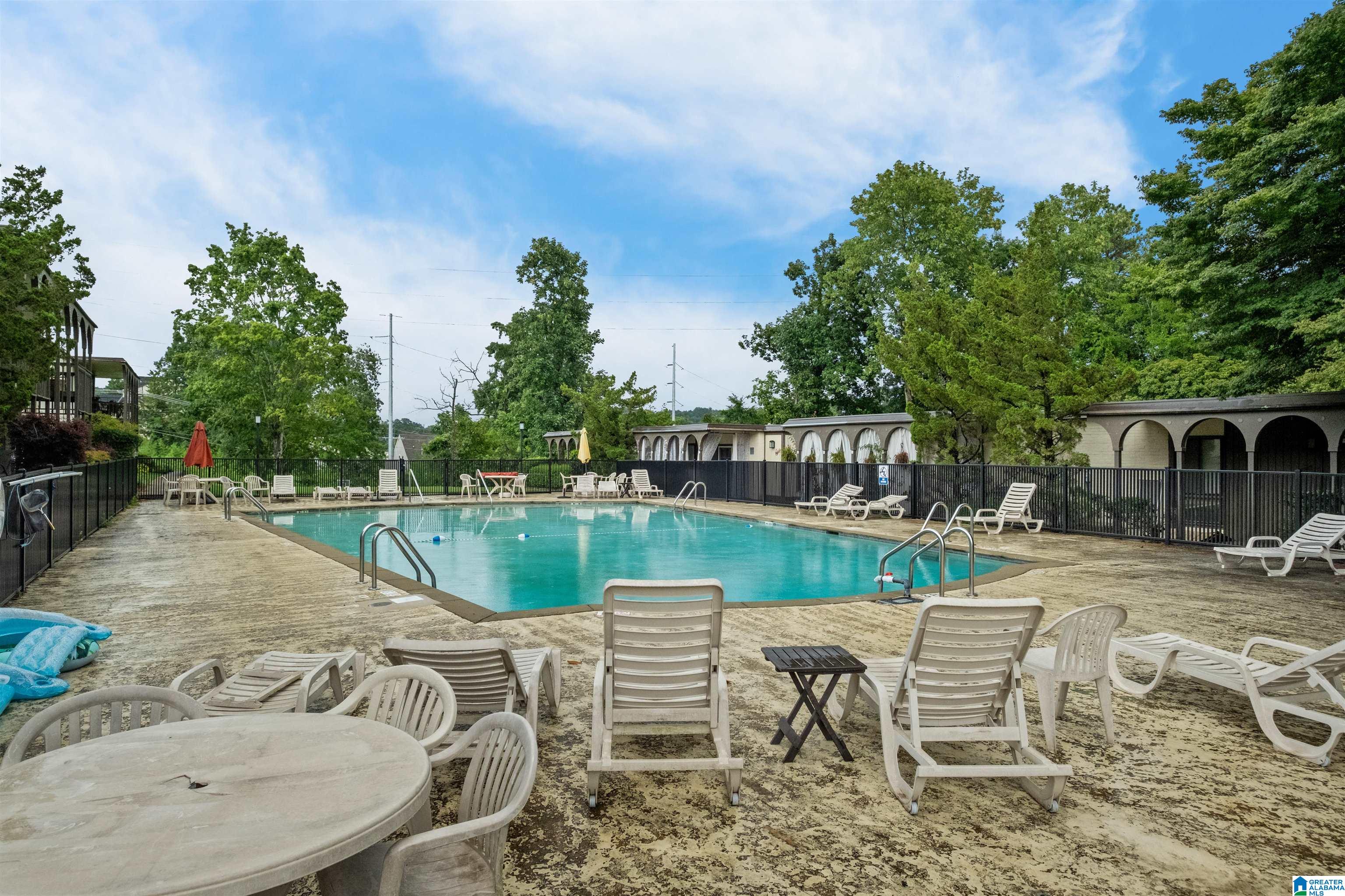 3013 Massey Road, Unit B Vestavia Hills, AL 35216 - Photo 4 of 30