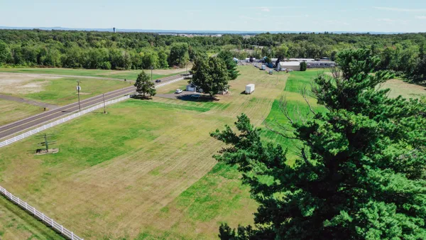 $1,486,000 | 10 Russell Road, East Granby, CT 06026