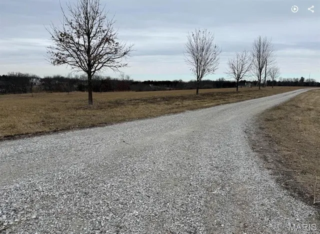 $269,000 | 16000 South J D Sapp Road, Hartsburg, MO 65039