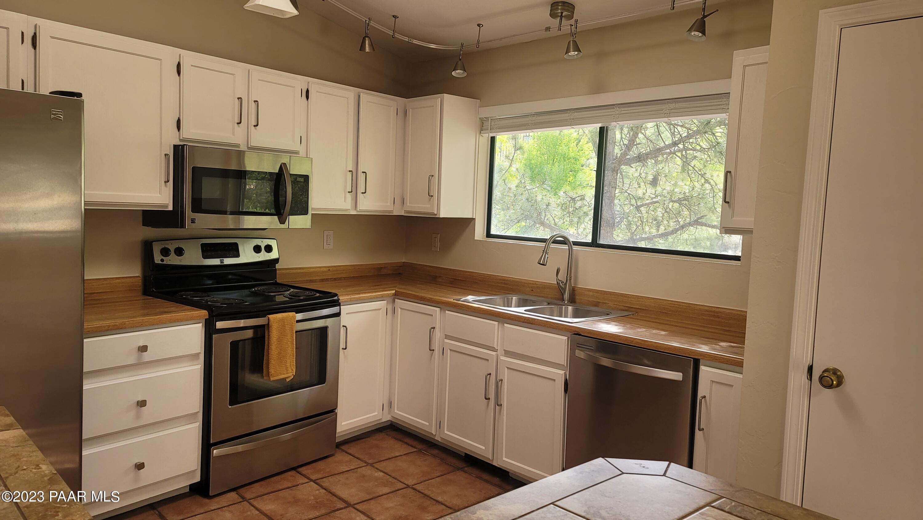 795 Norris Road Prescott, AZ 86305 - Photo 17 of 56 20230511_162756