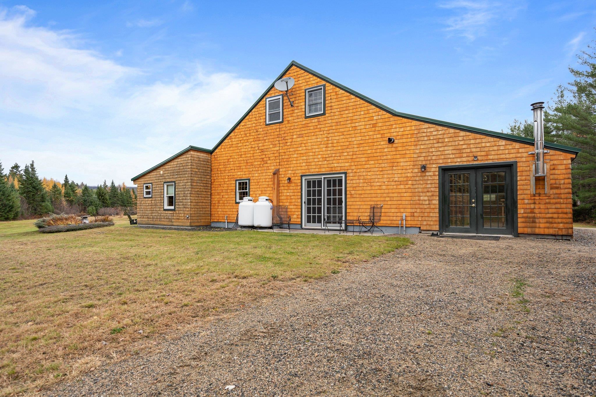 343 Bell Hill Road Stark, NH 03582 - Photo 3 of 40