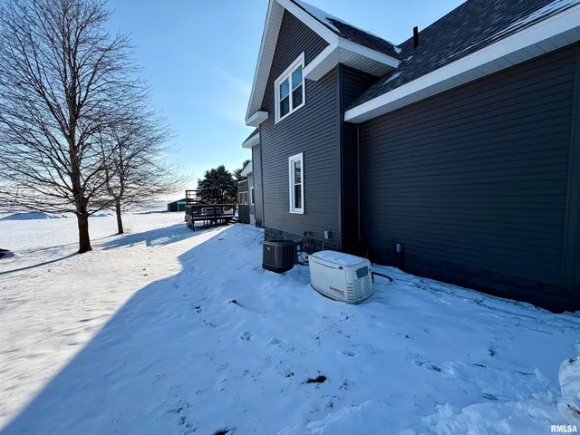 $285,000 | 405 234th Street, Aledo, IL 61231