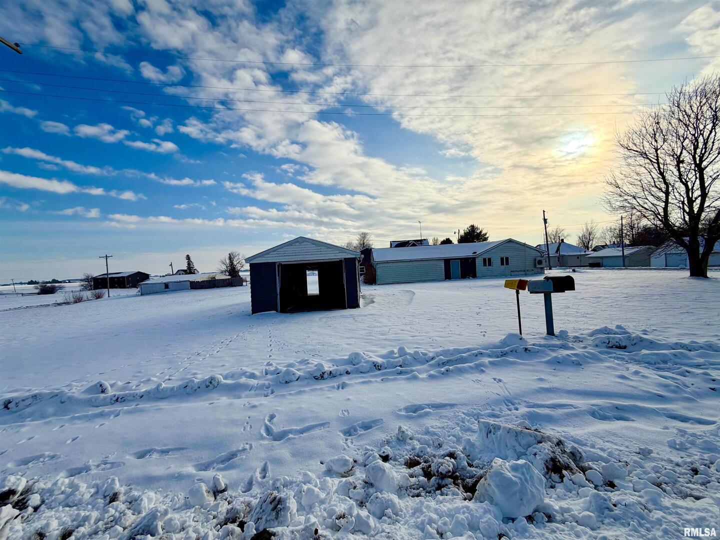 405 234th Street Aledo, IL 61231 - Photo 34 of 38