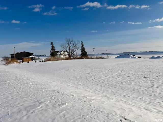 $285,000 | 405 234th Street, Aledo, IL 61231