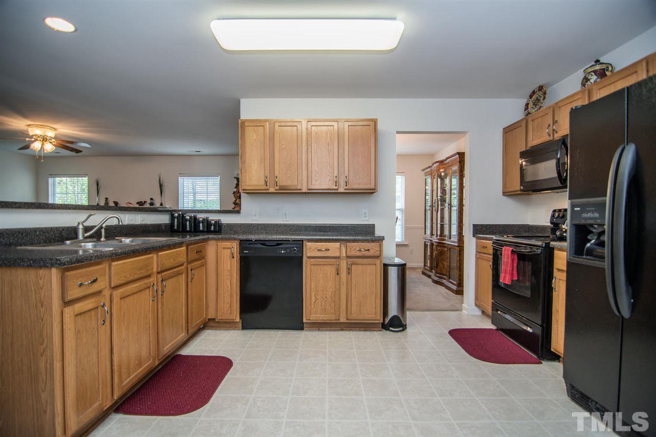 1303 Cricket Ridge Drive Raleigh, NC 27610 - Photo 5 of 30 Gallery Image 5