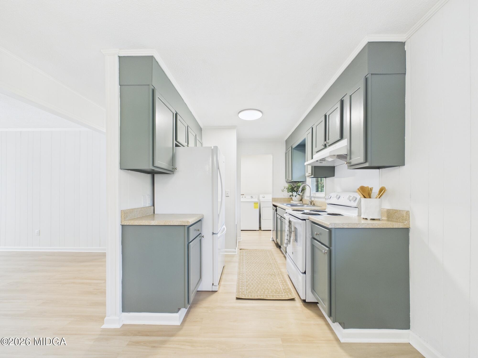 914 Bess Street Perry, GA 31069 - Photo 17 of 38 CAM03843G0-PR0148-STILL008