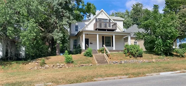 $1,400 | 3315 Mitchell Avenue, St. Joseph, MO 64507