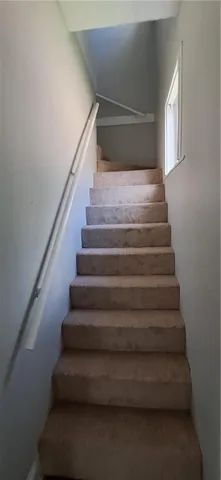 $1,400 | 3315 Mitchell Avenue, St. Joseph, MO 64507