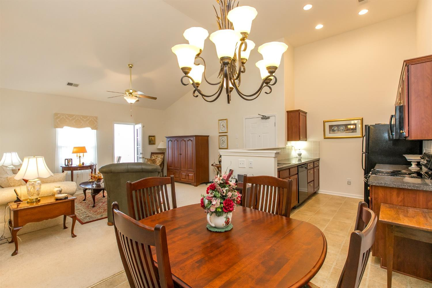 4248 Reserve Road, Unit 304 Lexington, KY 40514 - Photo 3 of 34 Photo 3