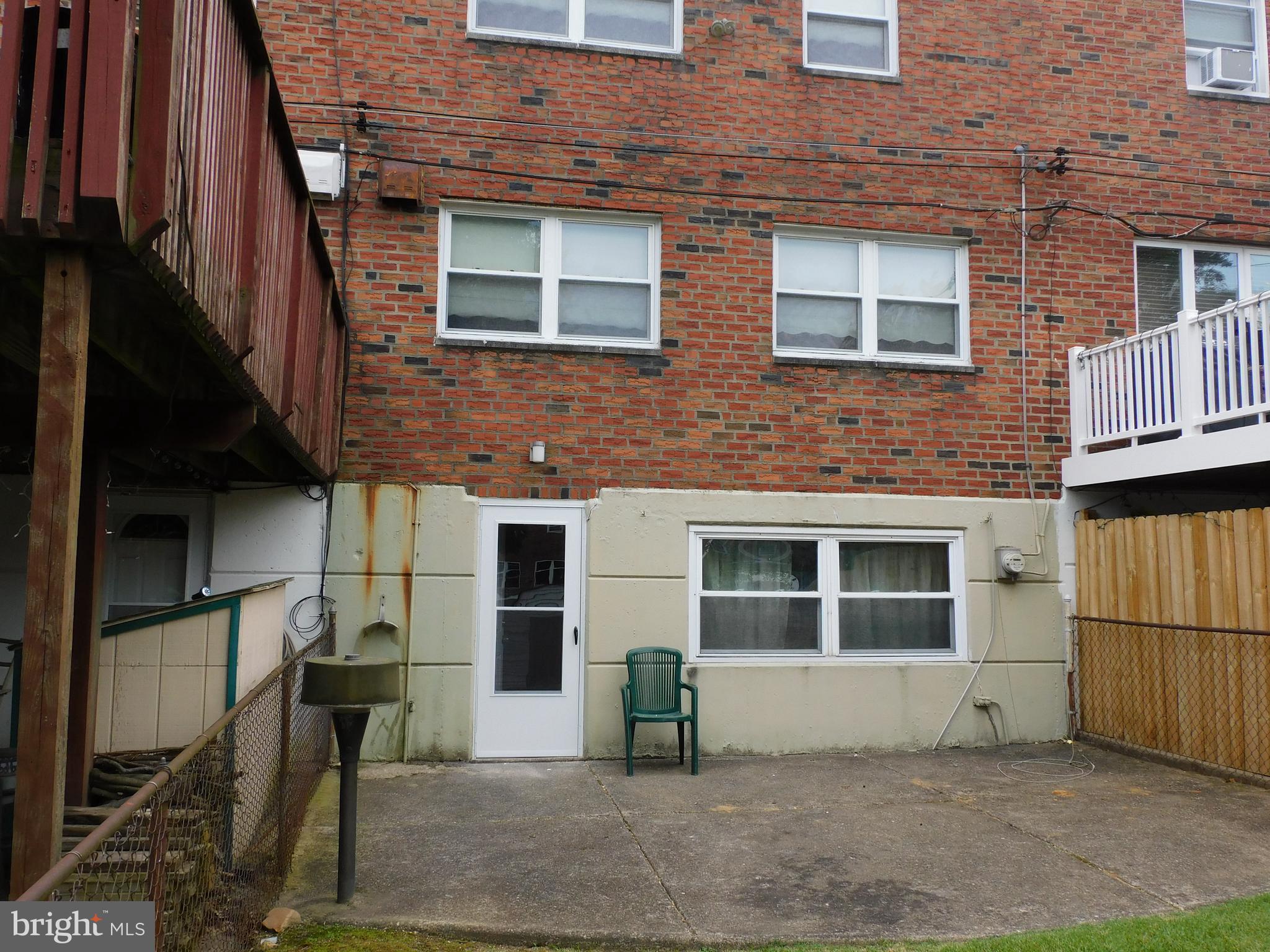 12427 Balston Road Philadelphia, PA 19154 - Photo 3 of 24