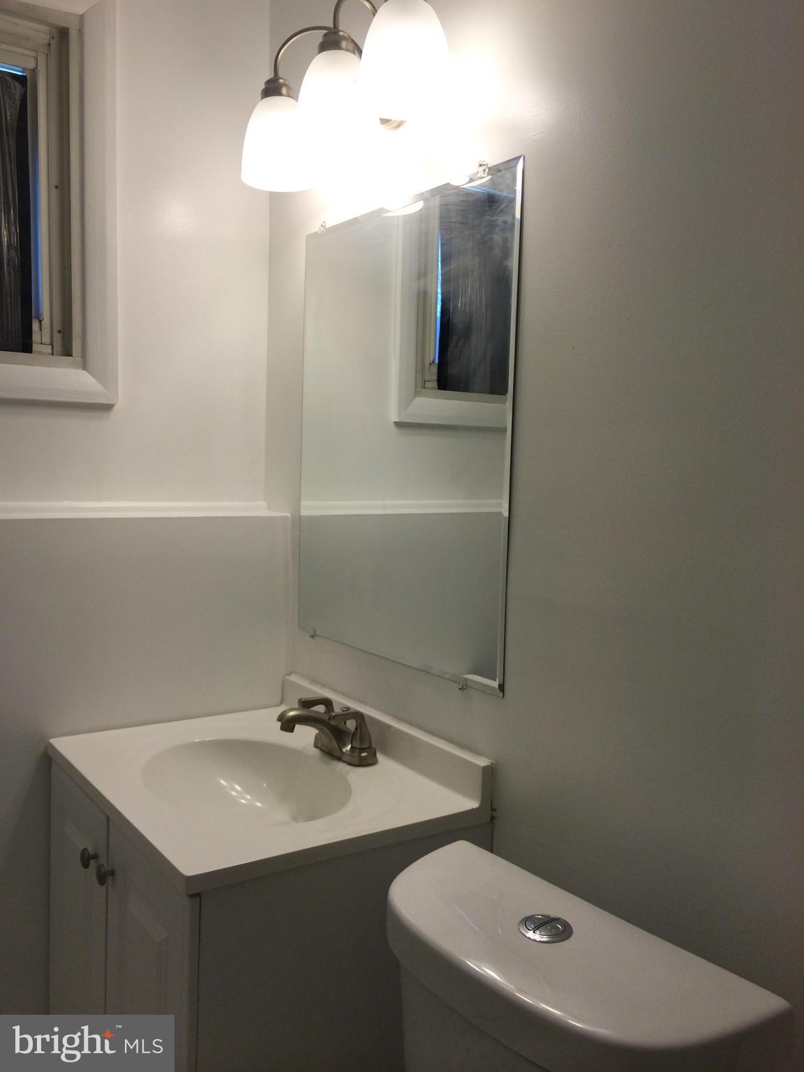 3408 Upton Road Baltimore, MD 21234 - Photo 22 of 29 Bath