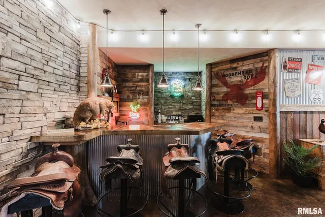 $1,190,000 | 3525 Parrish Ridge Lane, Goreville, IL 62939