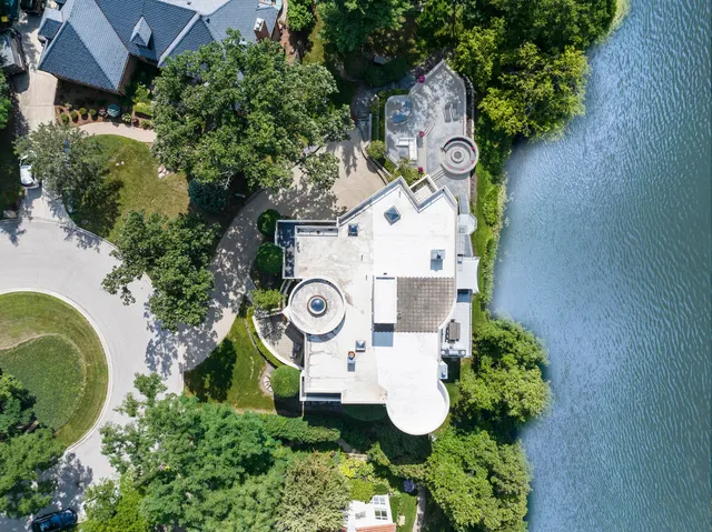 $3,495,000 | 920 St Stephens Green, Oak Brook, IL 60523