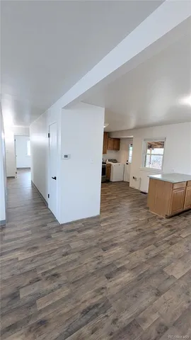 $379,900 | 1900 East 95th Avenue, Thornton, CO 80229