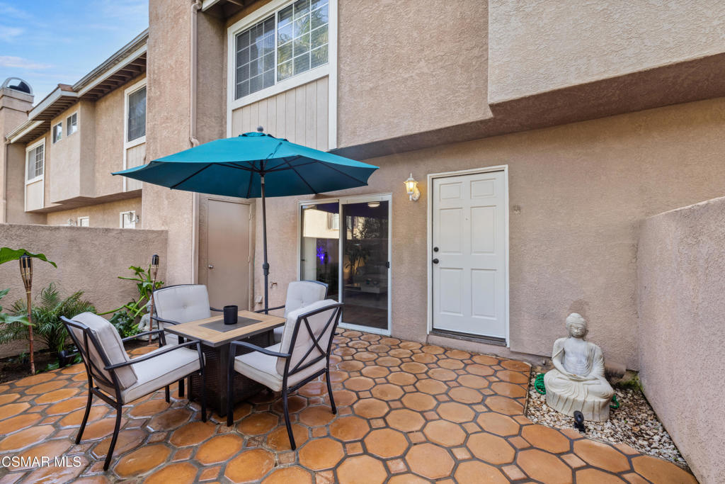 5204 Columbus Place Oxnard, CA 93033 - Photo 16 of 27