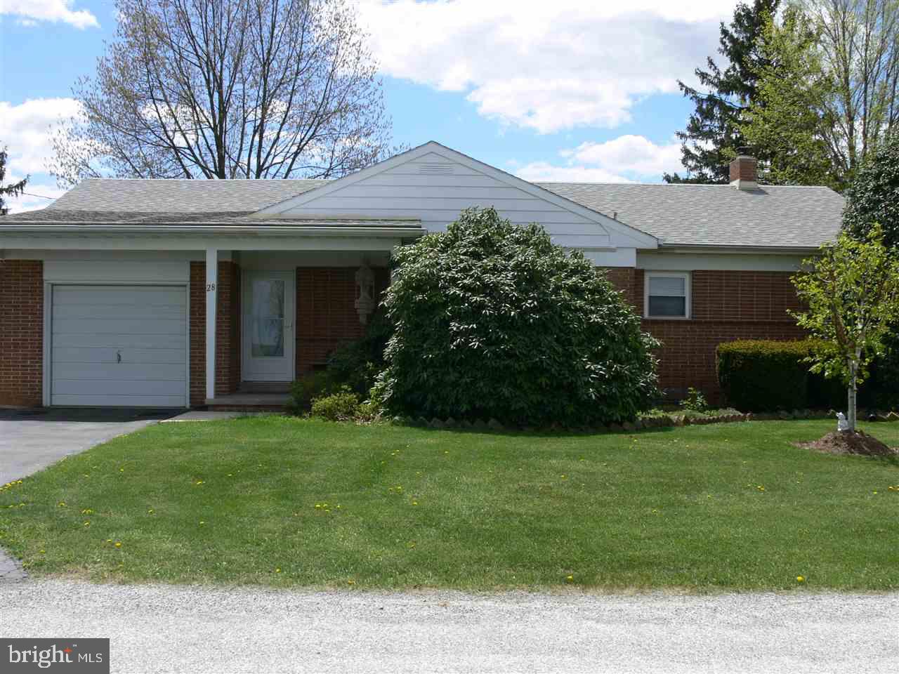28 Longview Road Seven Valleys, PA 17360 - Photo 1 of 31 Gallery Image 1