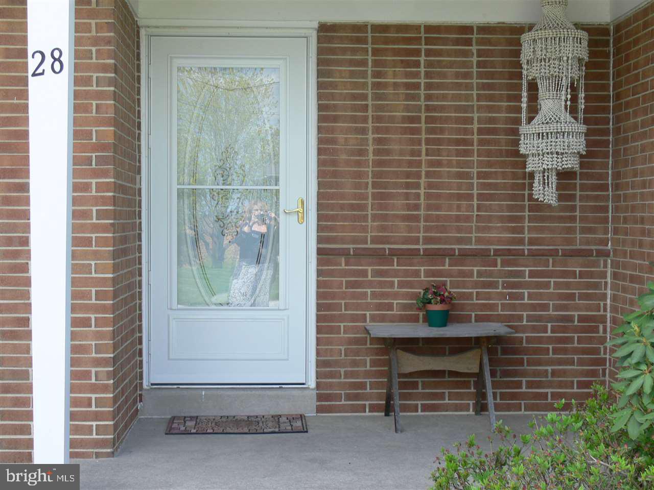 28 Longview Road Seven Valleys, PA 17360 - Photo 4 of 31 Gallery Image 4