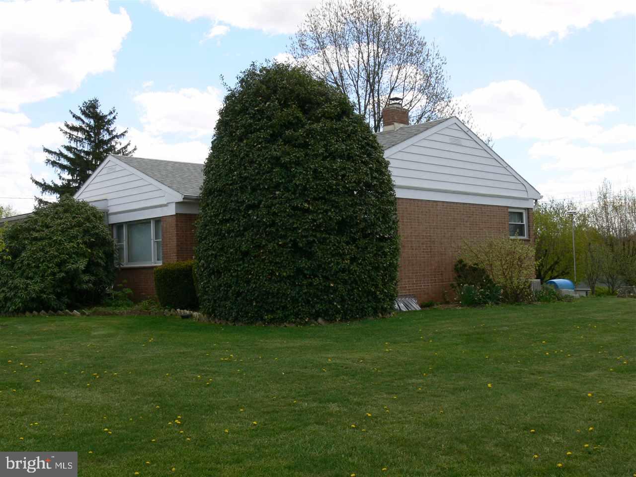 28 Longview Road Seven Valleys, PA 17360 - Photo 7 of 31 Gallery Image 7