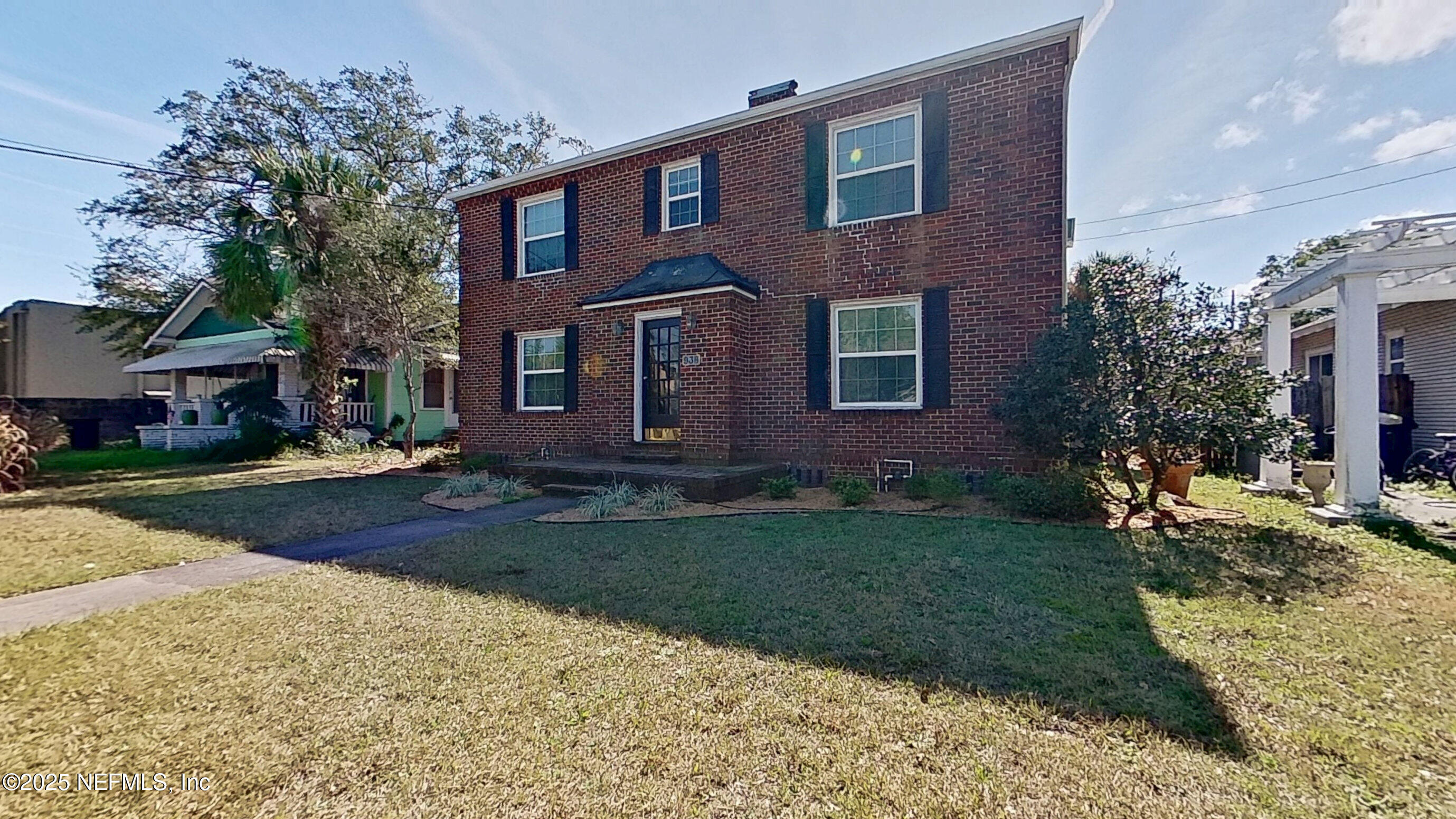 938 Cordova Place, Unit 3 Jacksonville, FL 32207 - Photo 2 of 19 02122025_194837