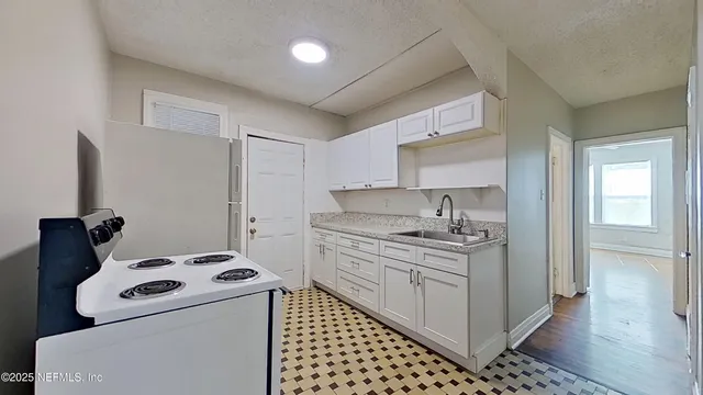 $850 | 938 Cordova Place, Unit 3, Jacksonville, FL 32207