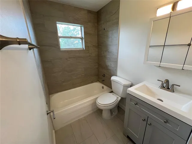 $369,000 | 722 65th Avenue East, Bradenton, FL 34203