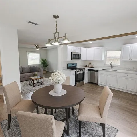 $369,000 | 722 65th Avenue East, Bradenton, FL 34203