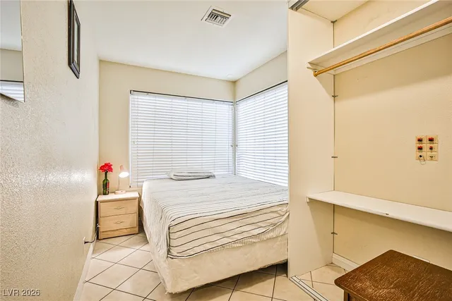 $1,700 | 6969 Grassy Knoll Street, Las Vegas, NV 89147