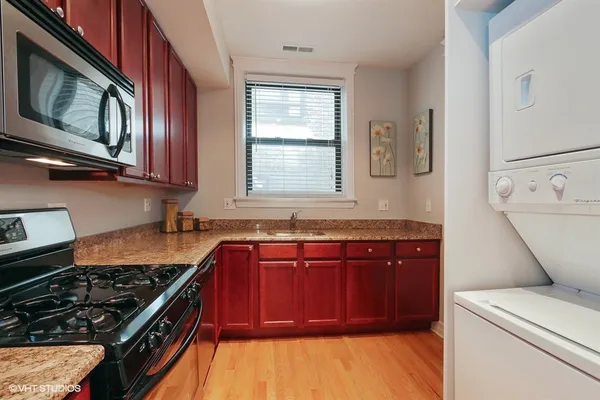 $2,550 | 4611 North Paulina Street, Unit 1B, Chicago, IL 60640