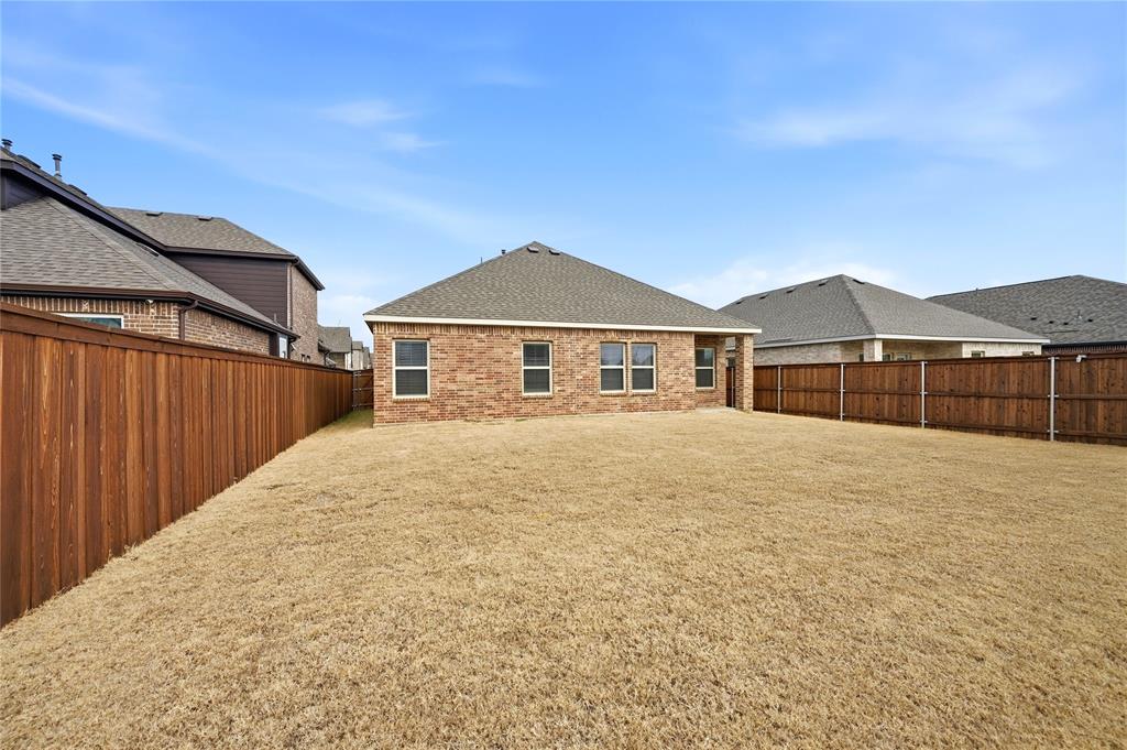 1362 Chisos Way Forney, TX 75126 - Photo 29 of 40 a house with a outdoor space