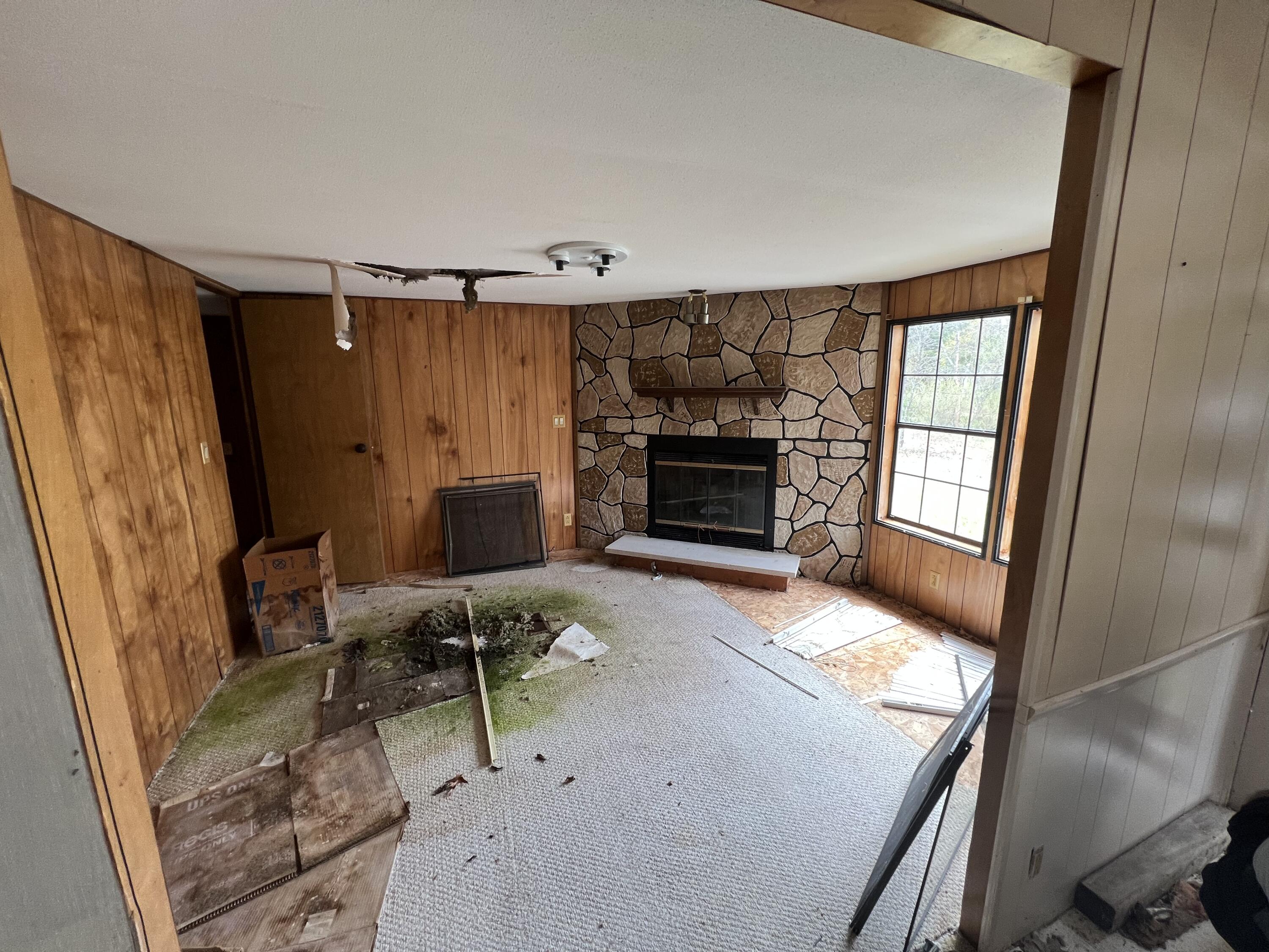 17066 Airport Road Wellston, MI 49689 - Photo 5 of 15 0F8E6E4E-962F-49FD-8310-94BA3EE14BFF