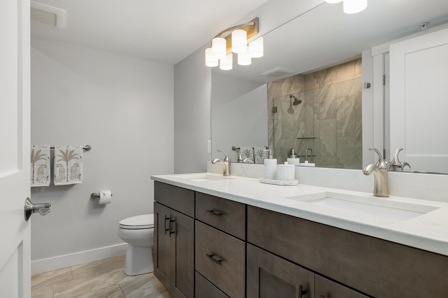 2075 Lafayette Road, Unit B17 Portsmouth, NH 03801 - Photo 19 of 33 Gallery Image 19