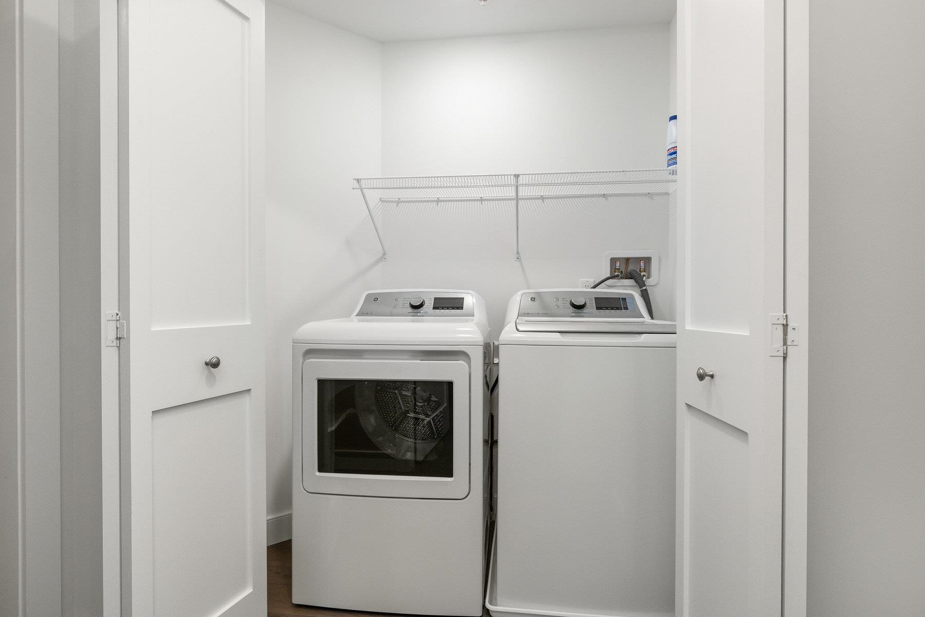 2075 Lafayette Road, Unit B17 Portsmouth, NH 03801 - Photo 27 of 33 Gallery Image 27