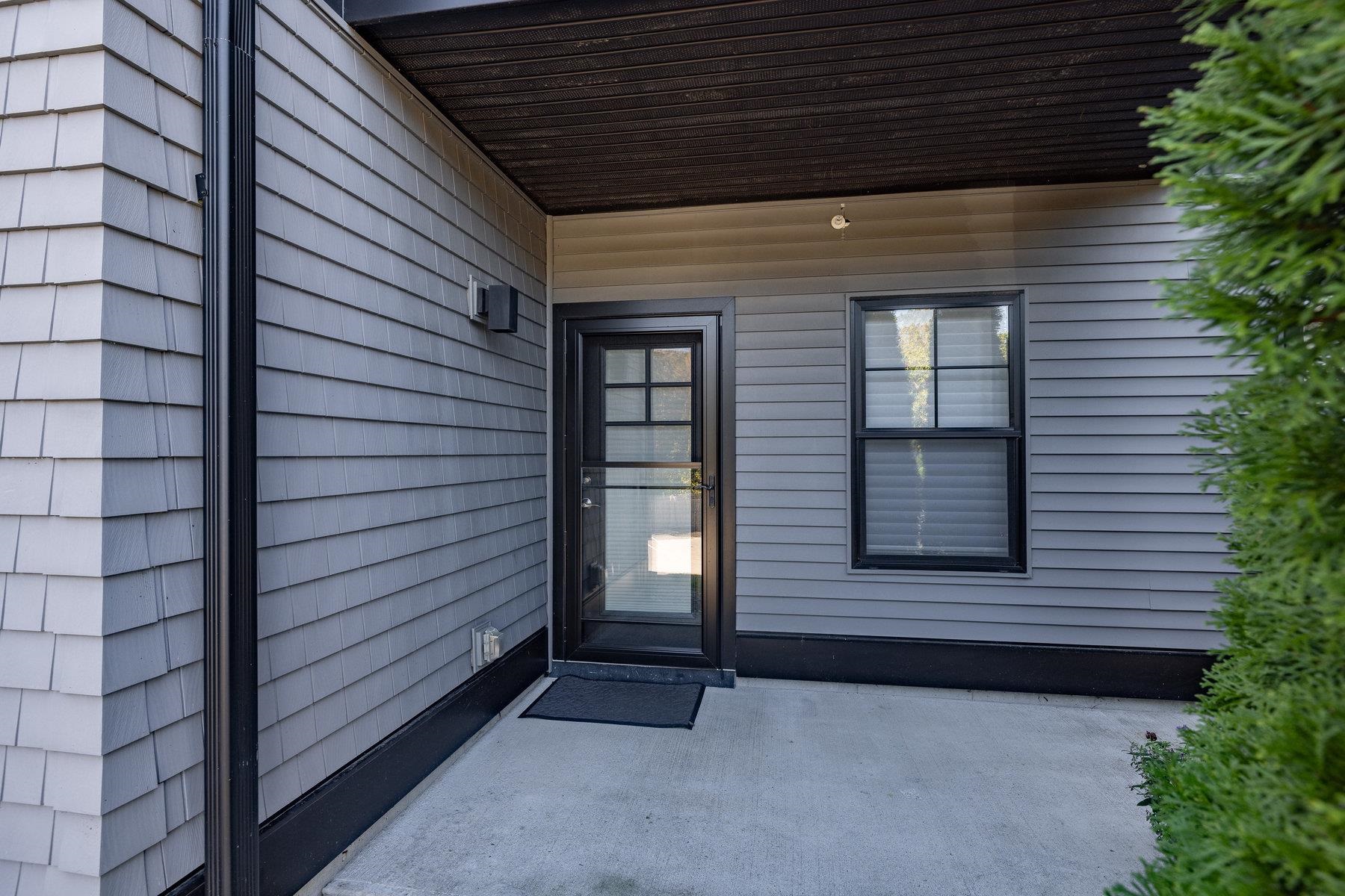 2075 Lafayette Road, Unit B17 Portsmouth, NH 03801 - Photo 32 of 33 Gallery Image 32
