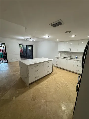 $2,900 | 13775 Southwest 160th Street, Unit 16, Miami, FL 33177