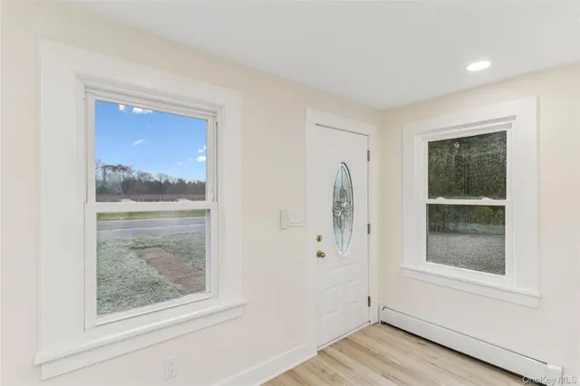 $3,200 | 17425 County Road 48, Cutchogue, NY 11935