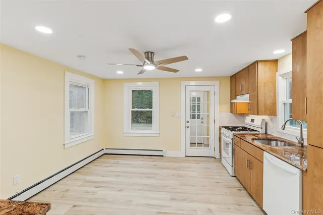 $3,200 | 17425 County Road 48, Cutchogue, NY 11935