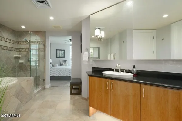 $4,400 | 140 East Rio Salado Parkway, Unit 504, Tempe, AZ 85281