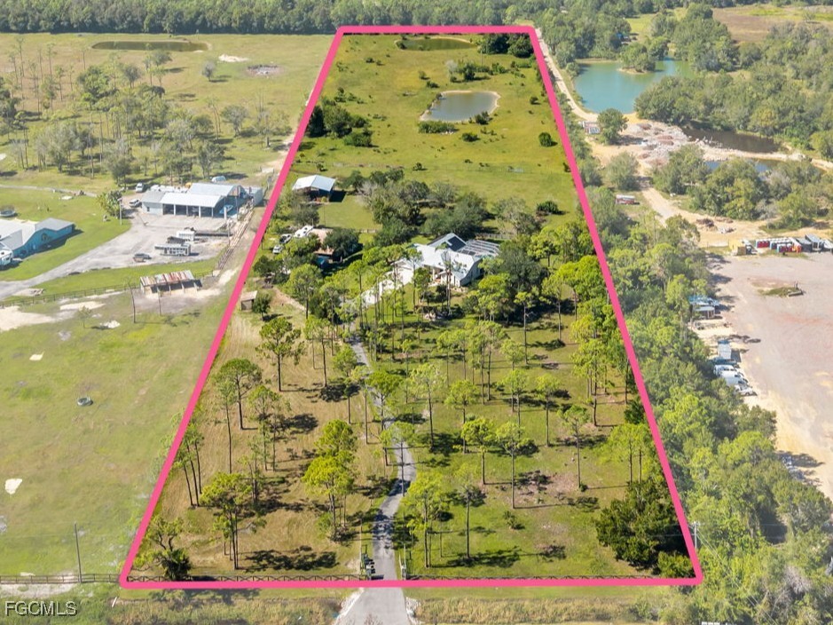 20885 Huffmaster Road North Fort Myers, FL 33917 - Photo 6 of 48 Gallery Image 6