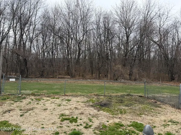 $1,600 | 1154 Murray Street, Kingston, PA 18704